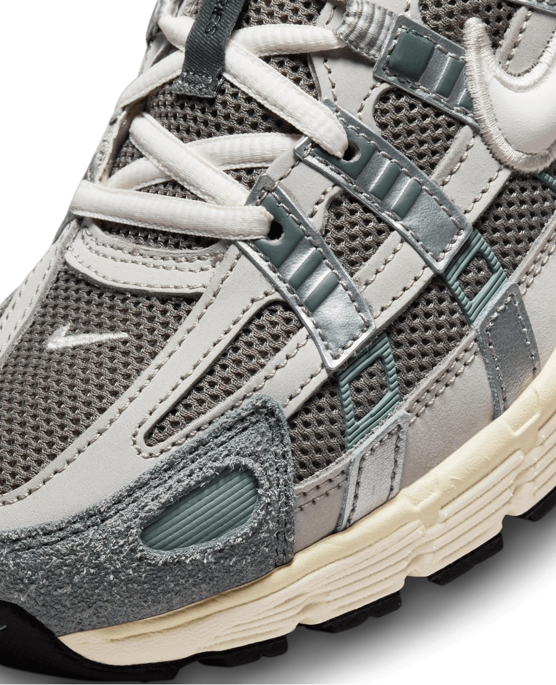 Nike Nike P-6000 (Flat Pewter/White-Lt Iron Ore) Nike